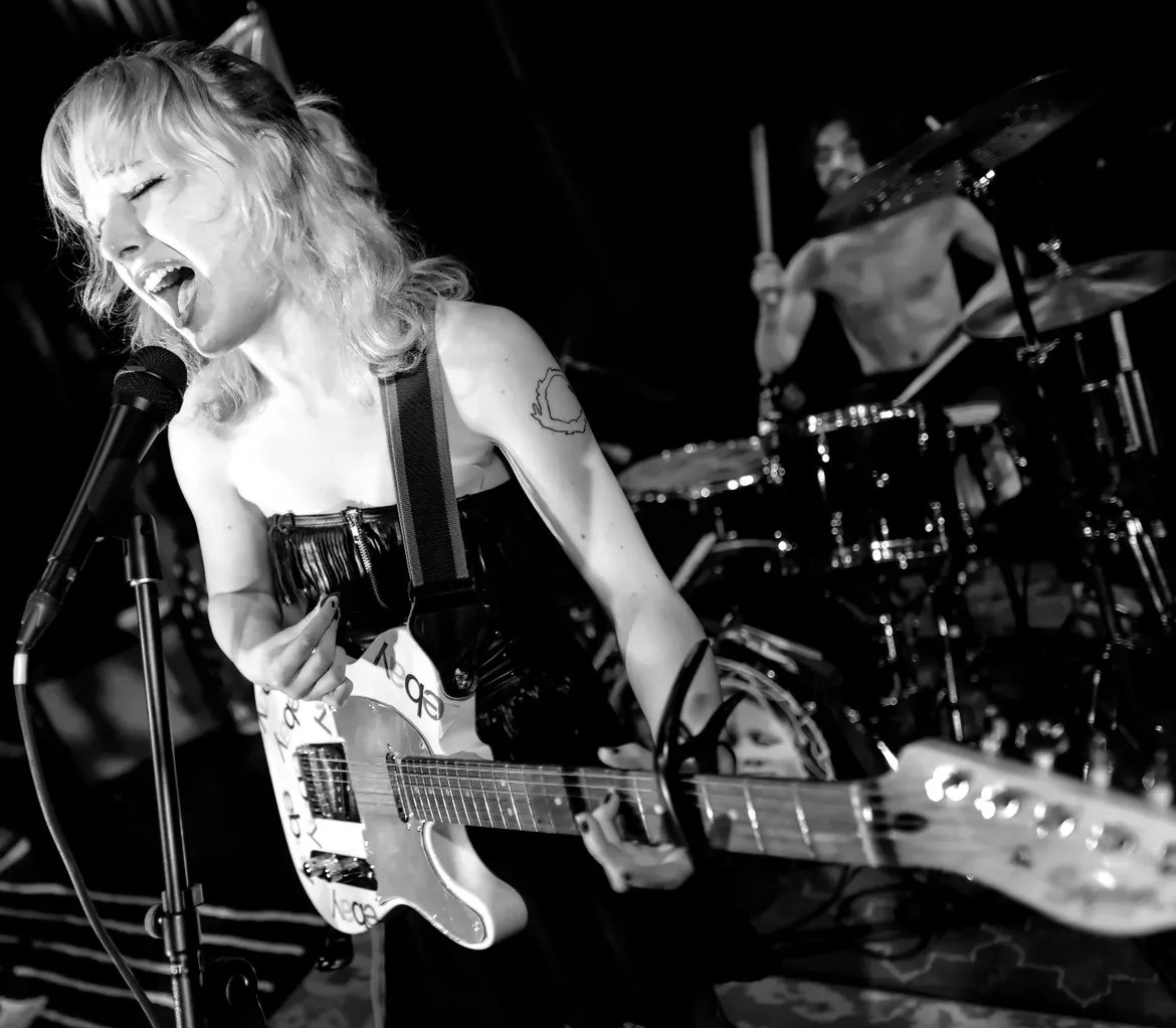Having Fun Records Announces Vinyl Reissue of Mourning Glow by idialedyournumber